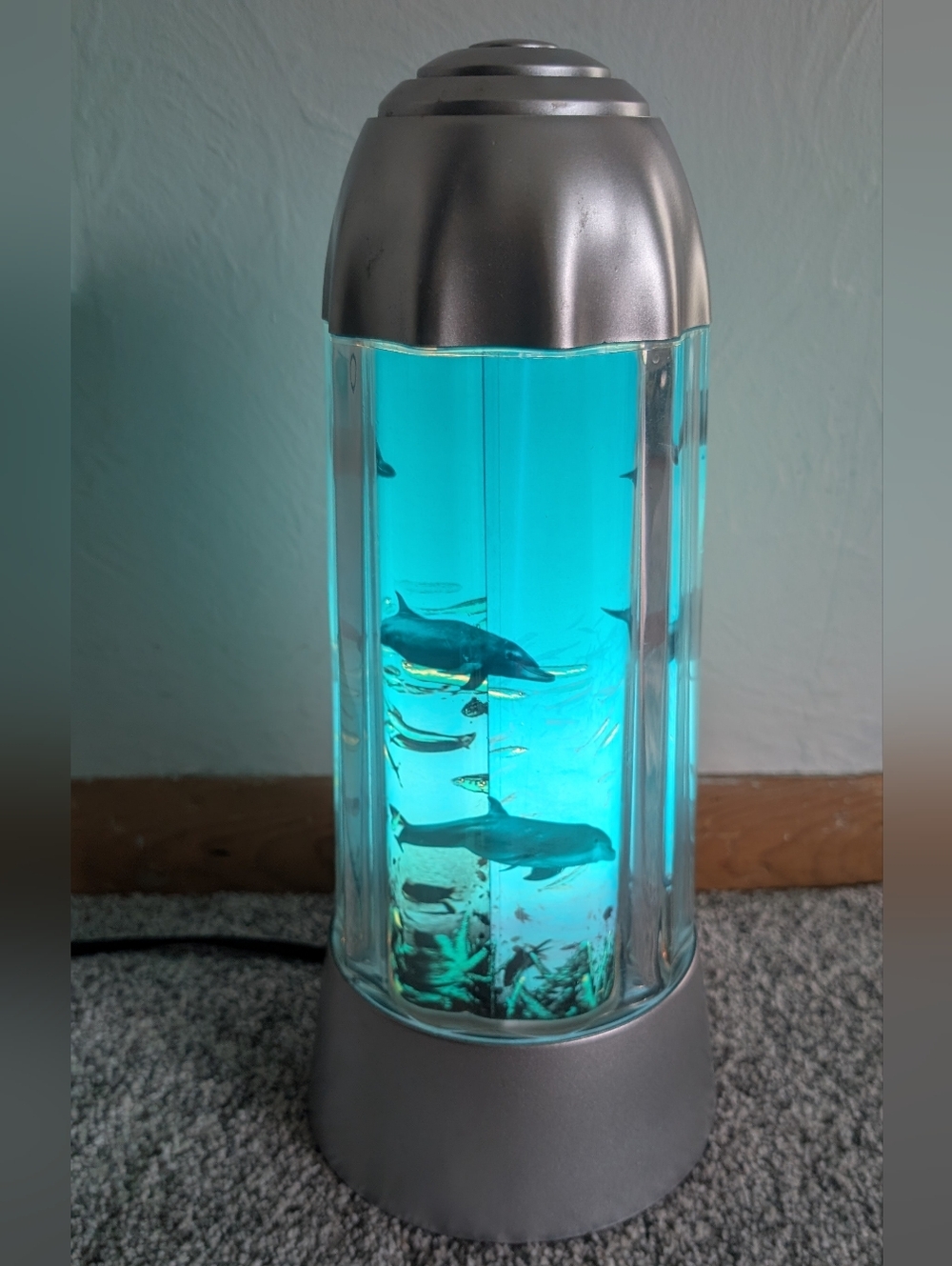 Vintage Dolphin Motion Lamp Night Light Rotating Fish/Ocean/Aquarium Y2K 1994